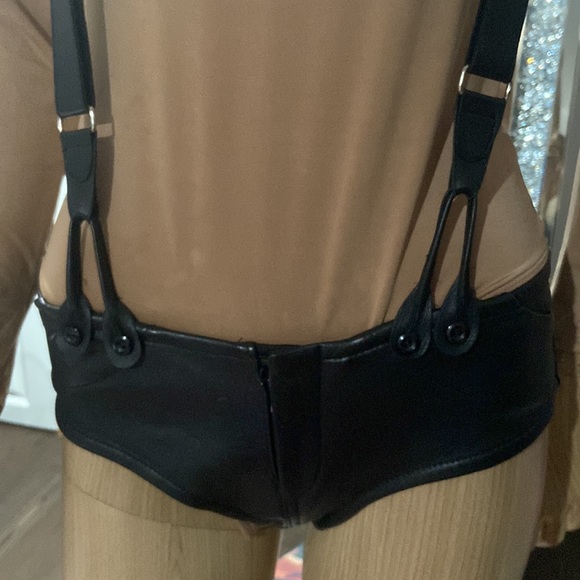 Agent Provocateur Kickers forever (Vintage) leather knickers with suspenders - Picture 4 of 8